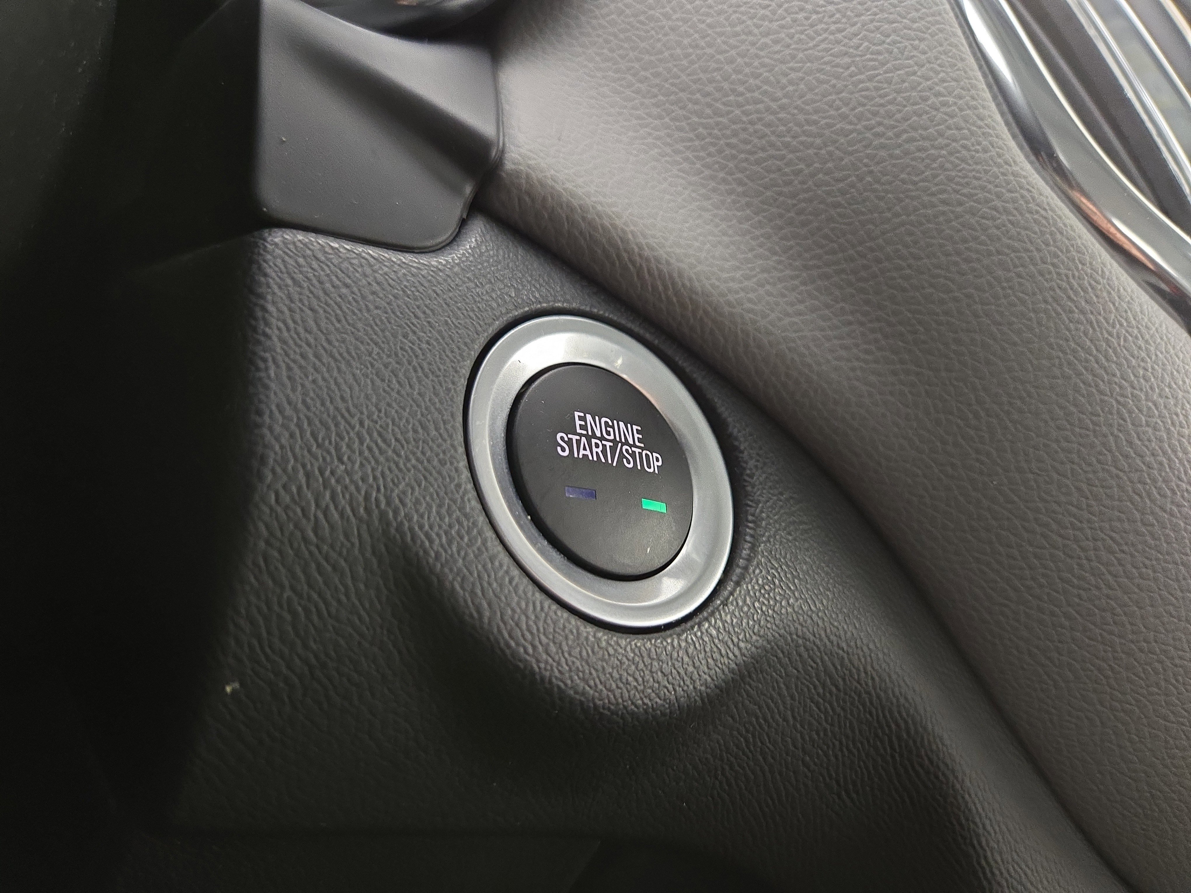 Used 2023 Chevrolet Equinox LS w/ Driver Confidence II Package image 25