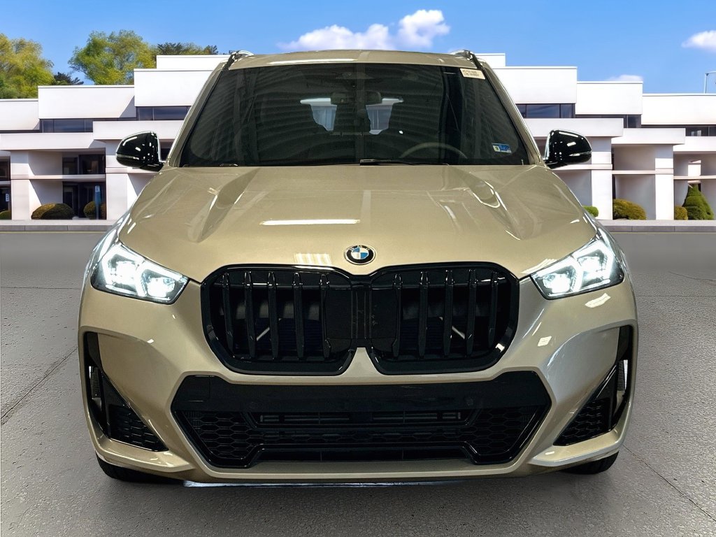 New 2027 BMW X1 xDrive28i AWD/4WD image 2