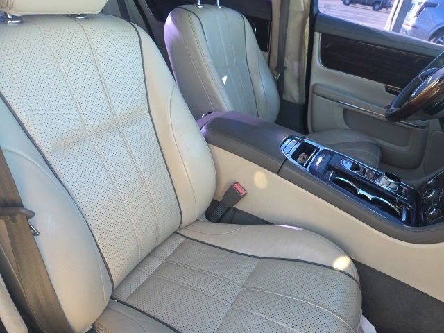Used 2012 Jaguar XJ L image 12