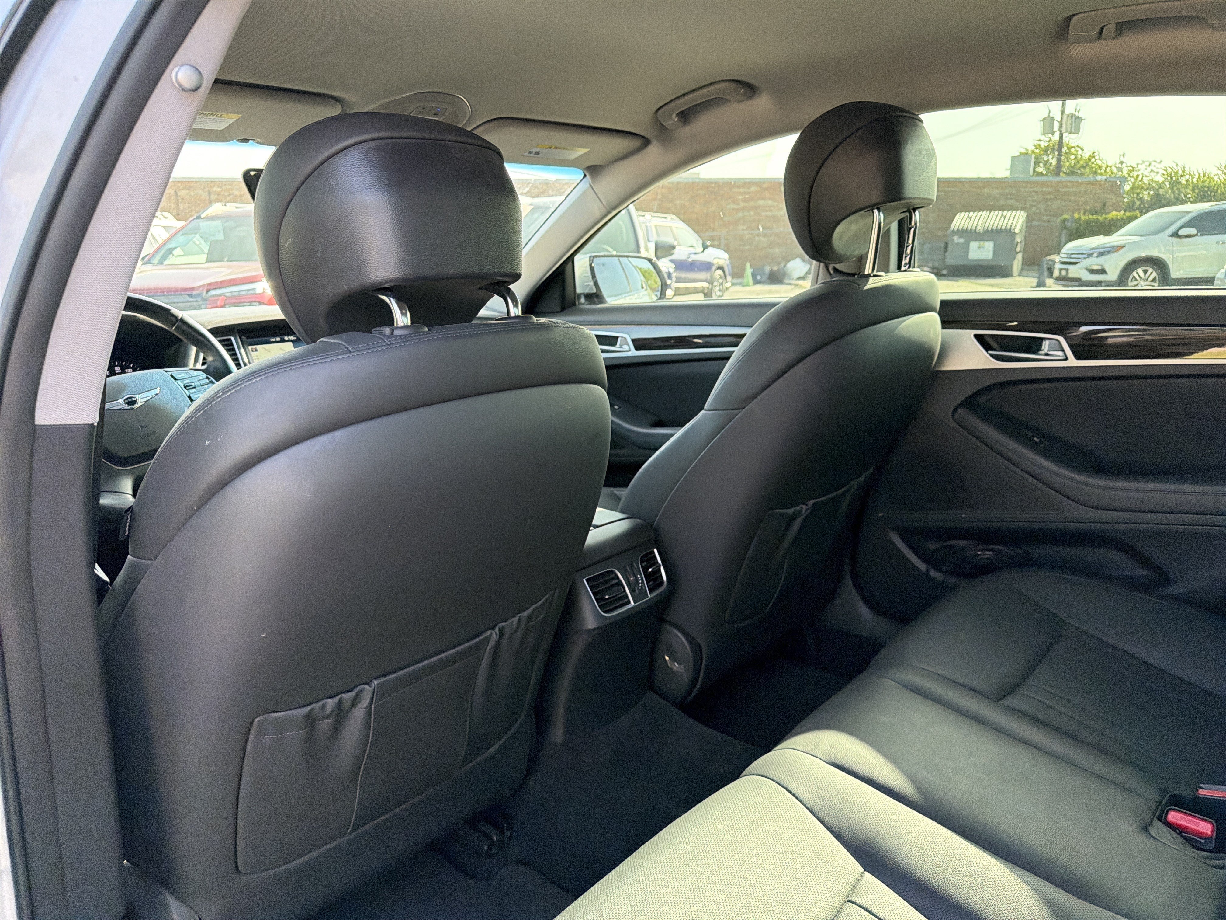Used 2018 Genesis G80 3.8 AWD/4WD image 26