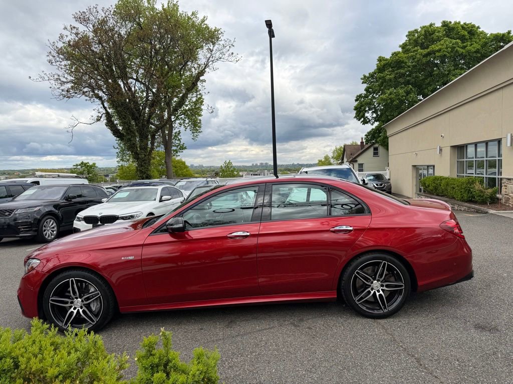 Used 2018 Mercedes-Benz E 43 AMG 4MATIC Sedan image 4