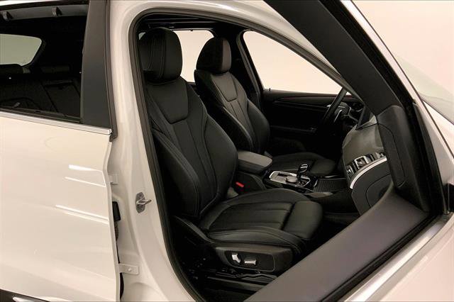 Certified 2023 BMW X3 xDrive30i w/ Premium Package image 6
