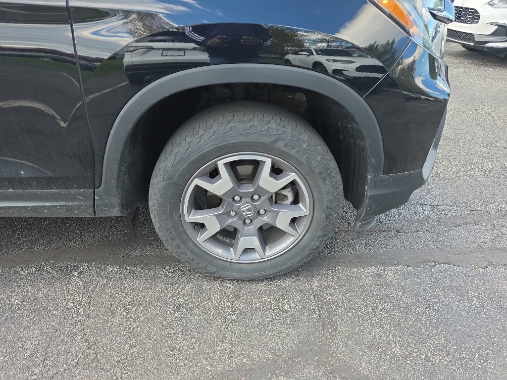 Used 2023 Honda Passport TrailSport image 9