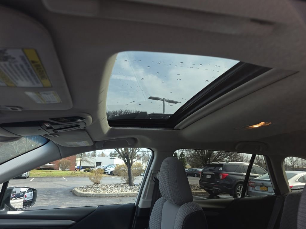 Used 2021 Subaru Outback Premium image 20