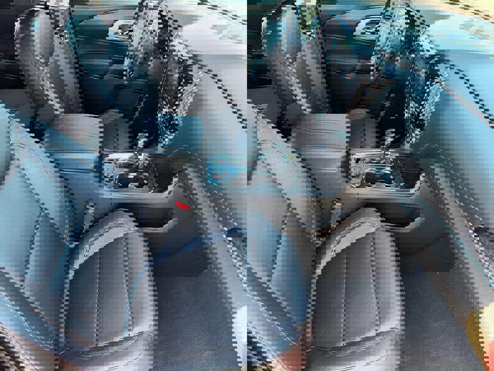 Used 2021 Chevrolet Traverse RS w/ LPO, Floor Liner Package image 12