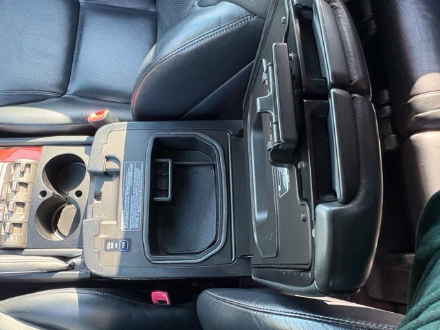 Used 2015 Lexus LX 570 4WD image 29