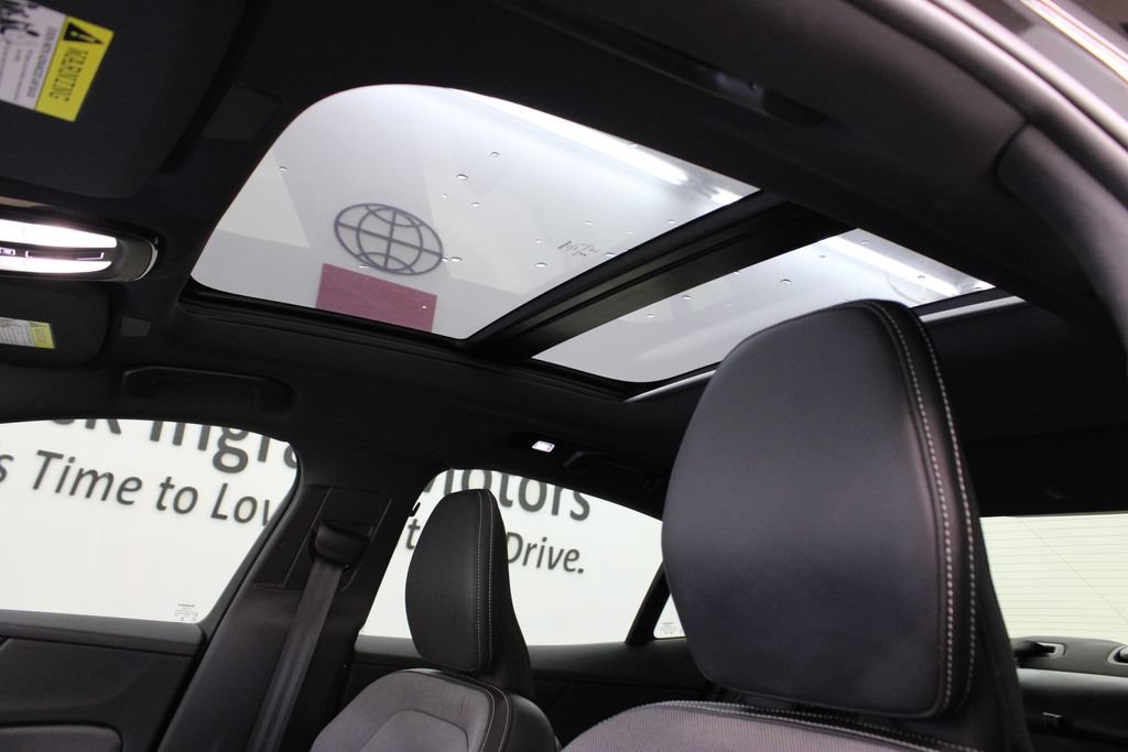 Certified 2024 Volvo S60 T8 Plus w/ Climate Package AWD/4WD image 14
