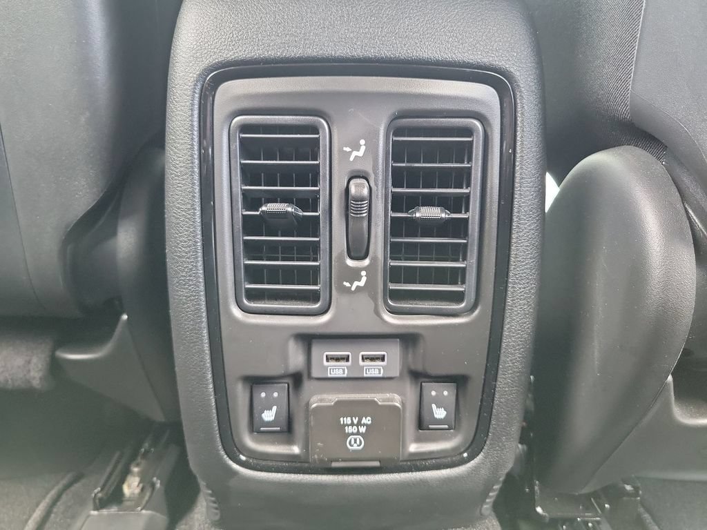 Used 2023 Dodge Durango R/T RWD image 22