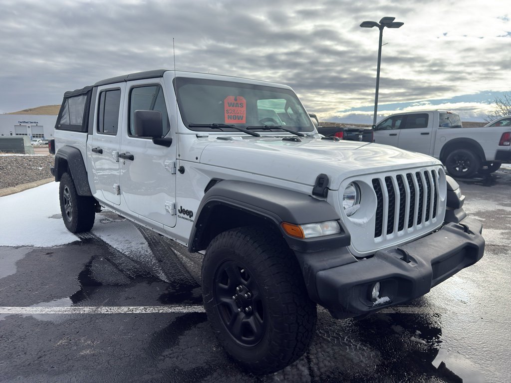 Certified 2022 Jeep Gladiator Sport image 3