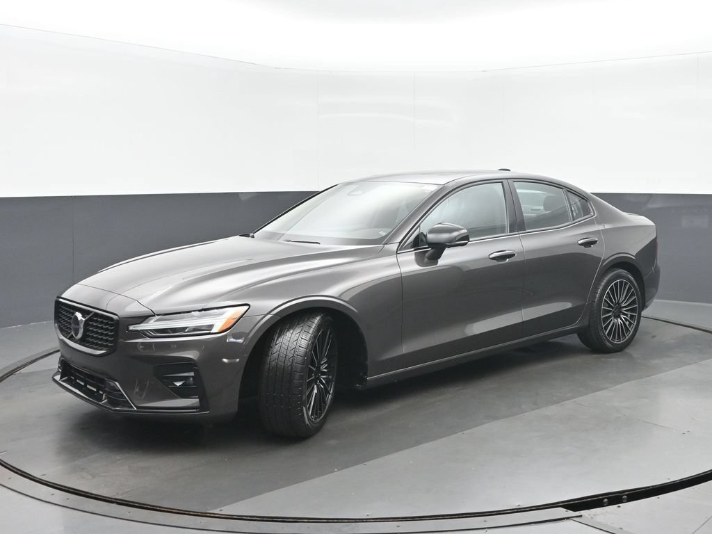Used 2024 Volvo S60 B5 Plus AWD/4WD image 7