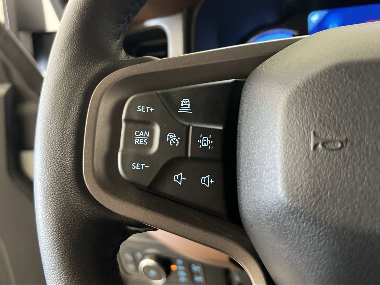 Used 2024 Ford Bronco Outer Banks image 38