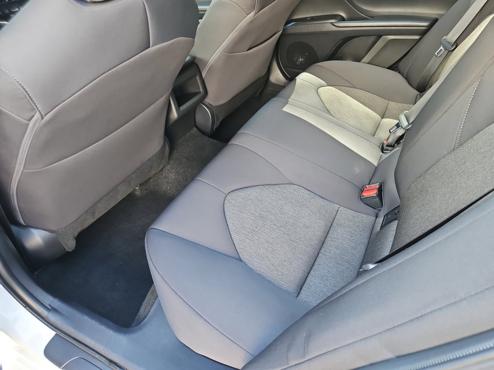 Used 2024 Toyota Camry LE FWD image 33