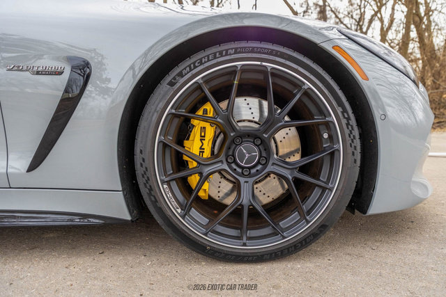 Used 2025 Mercedes-Benz AMG GT 63 image 40