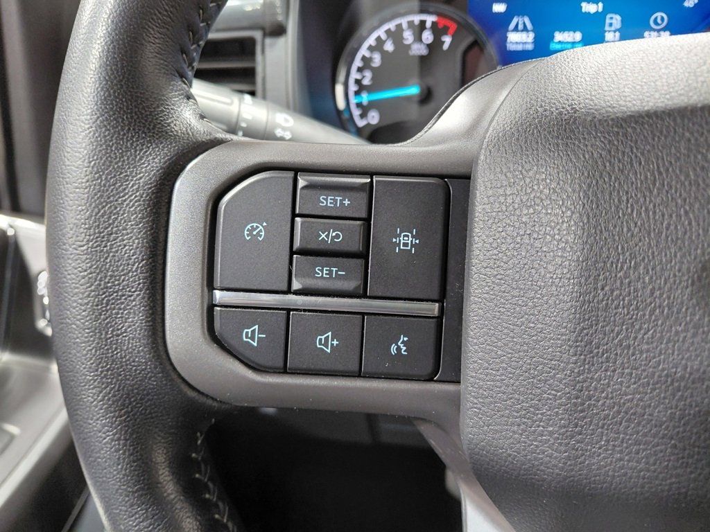 Certified 2022 Ford F150 XLT w/ Equipment Group 302A High image 38