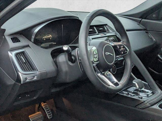Used 2024 Jaguar E-PACE R-Dynamic SE AWD/4WD image 2