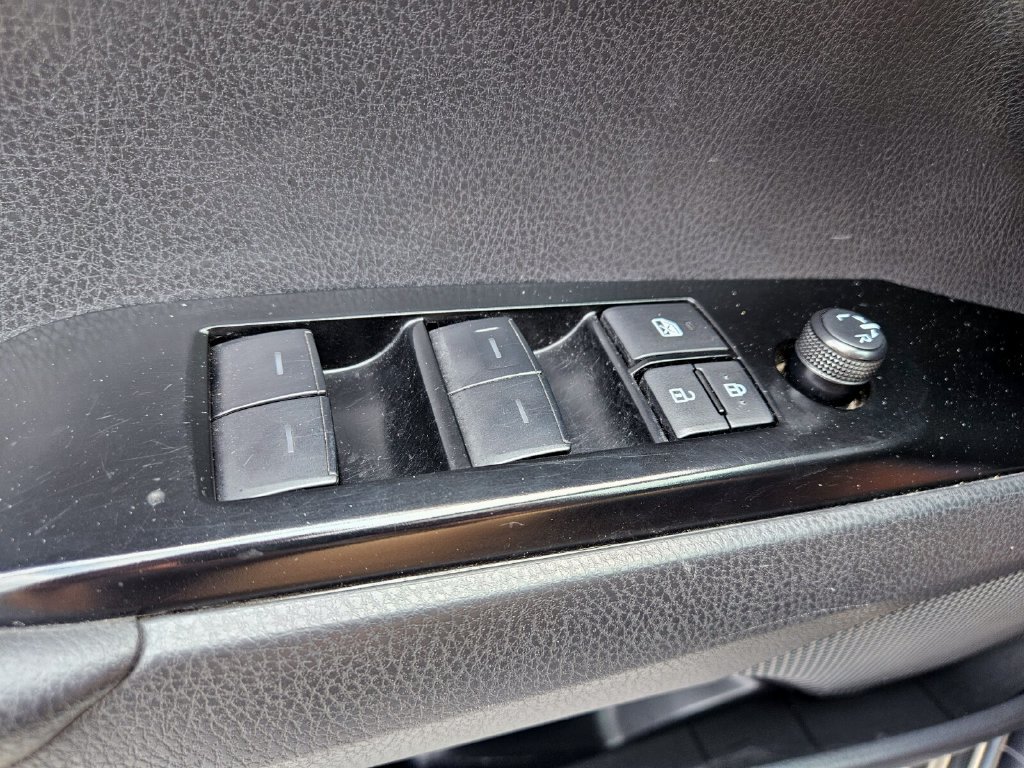 Certified 2025 Toyota Camry SE w/ Convenience Package FWD image 31
