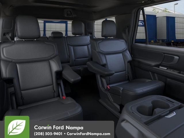 New 2026 Ford Expedition Platinum image 11