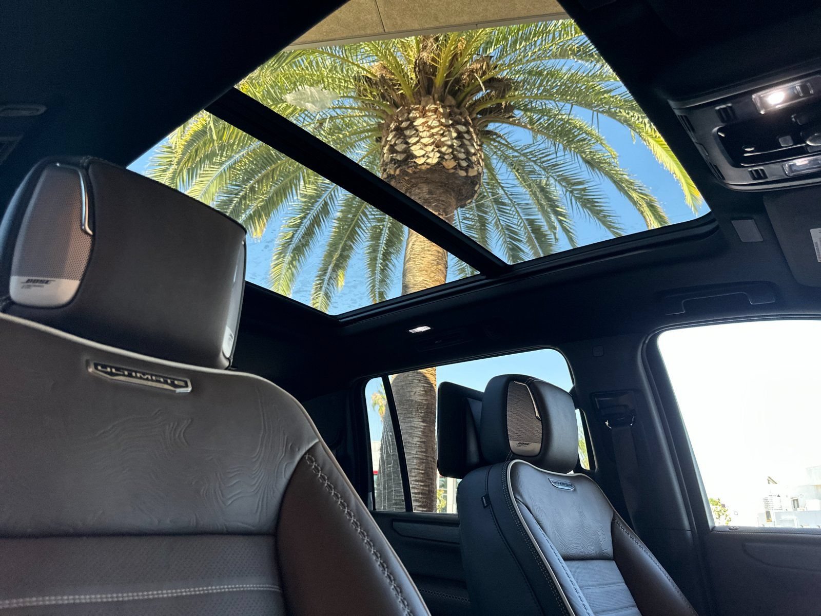 New 2026 GMC Yukon XL Denali Ultimate AWD/4WD image 18