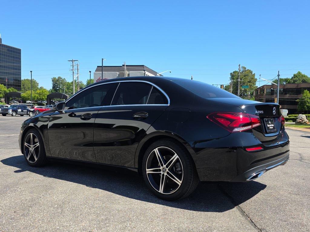 Certified 2020 Mercedes-Benz A 220 image 3