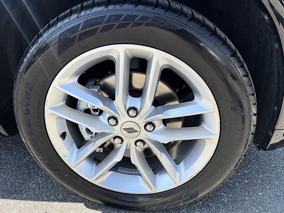 Used 2024 Dodge Durango GT AWD/4WD image 12