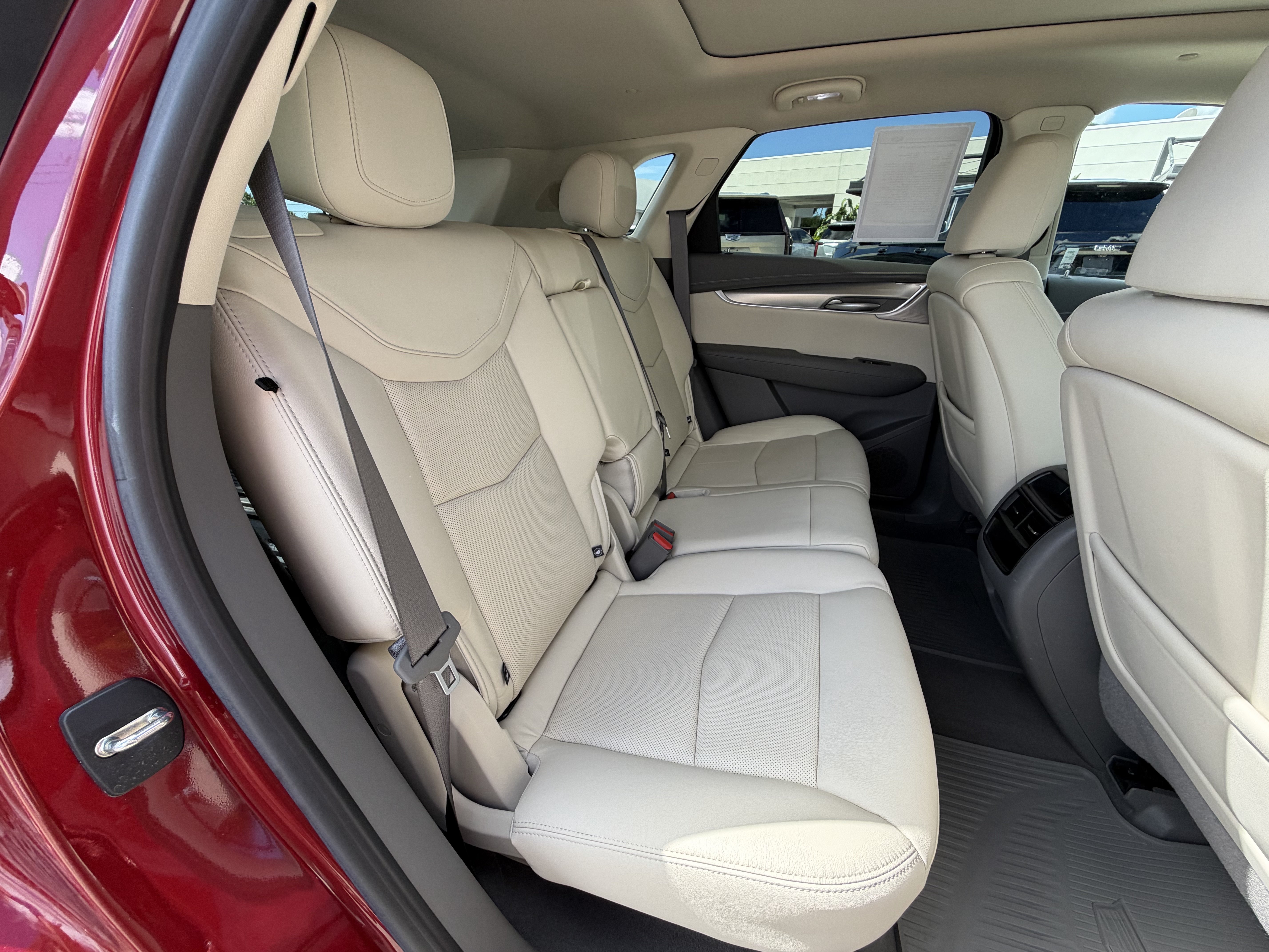 Used 2020 Cadillac XT5 Premium Luxury FWD image 18