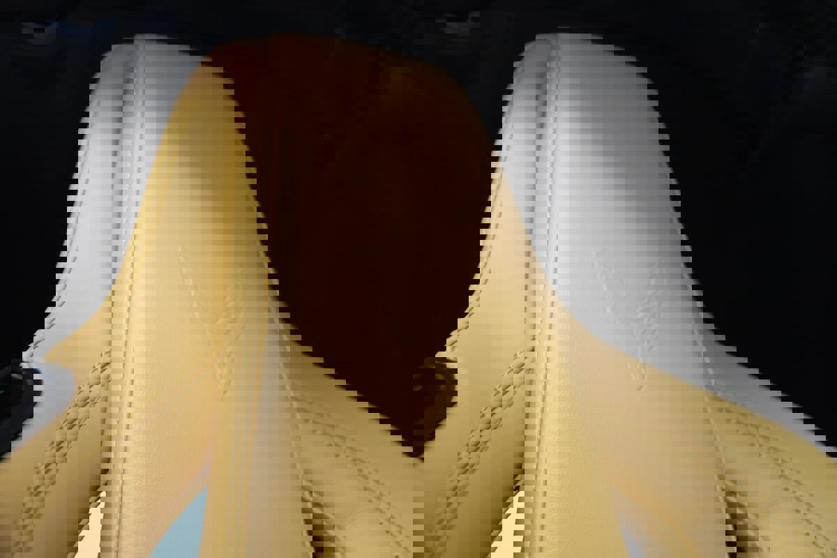 Used 2023 Chevrolet Corvette Stingray Preferred Cpe w/ 2LT image 16