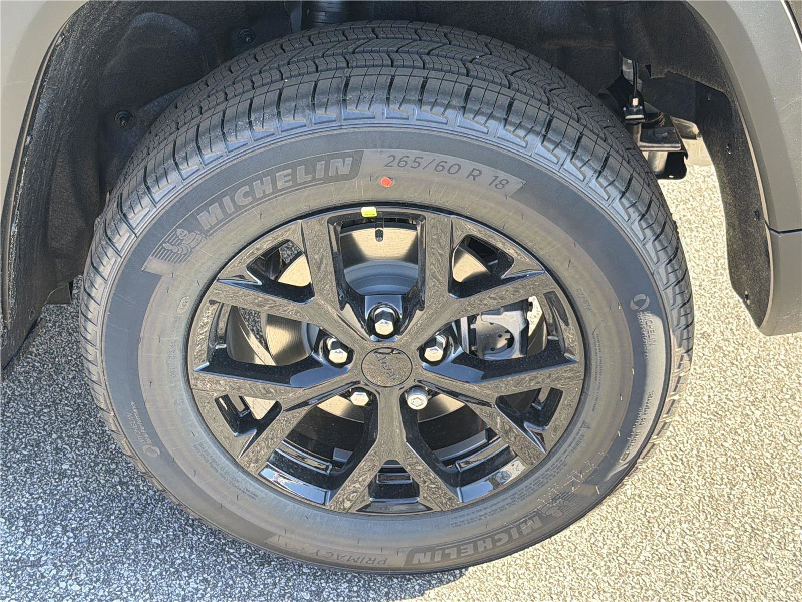 New 2025 Jeep Grand Cherokee Altitude image 22