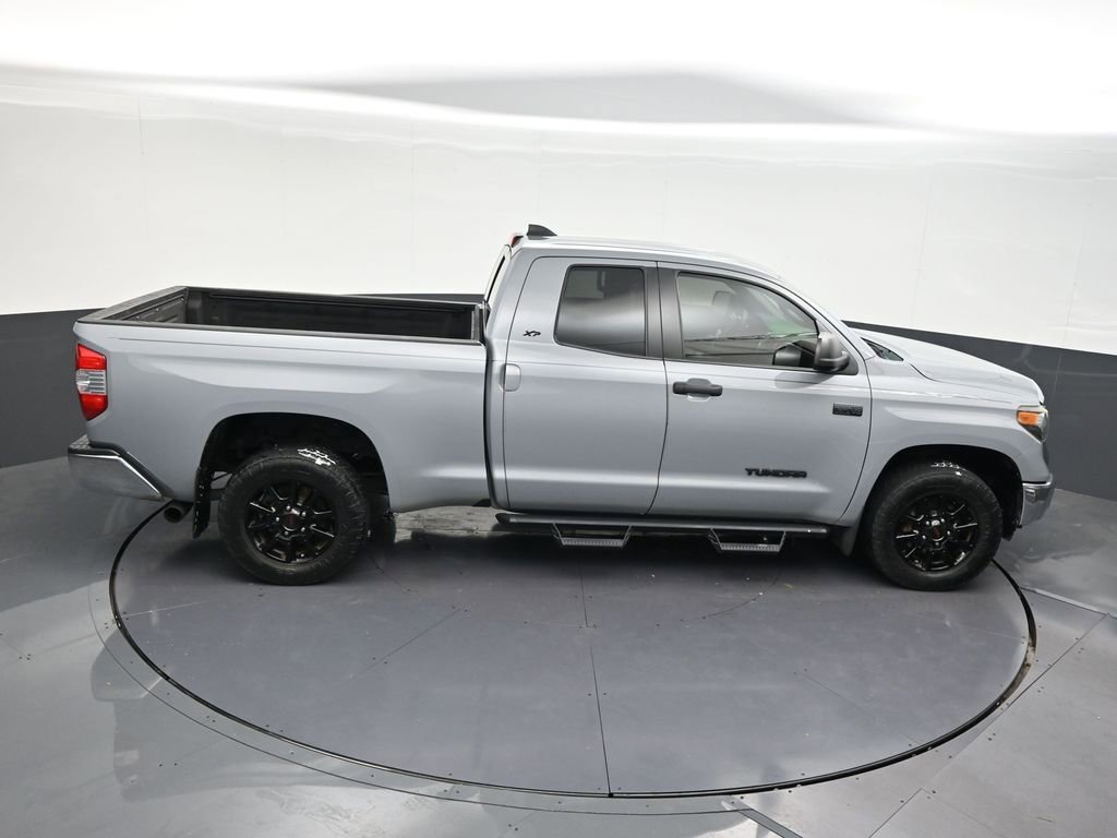 Used 2020 Toyota Tundra SR5 w/ SR5 Upgrade Package RWD image 22