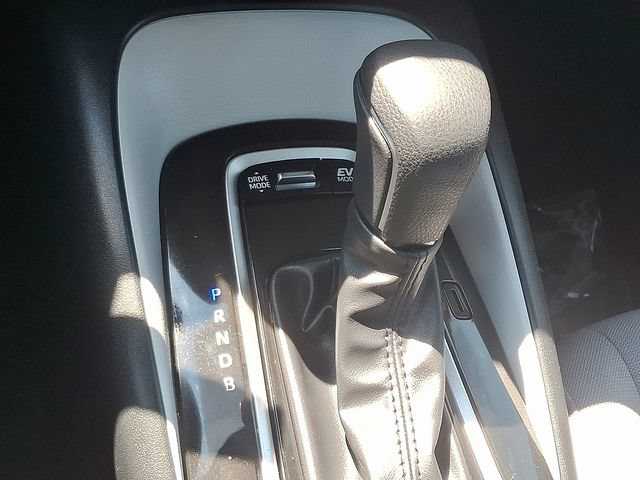 Used 2025 Toyota Corolla SE FWD image 14