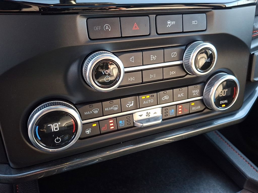 Used 2022 Ford Expedition Limited image 16