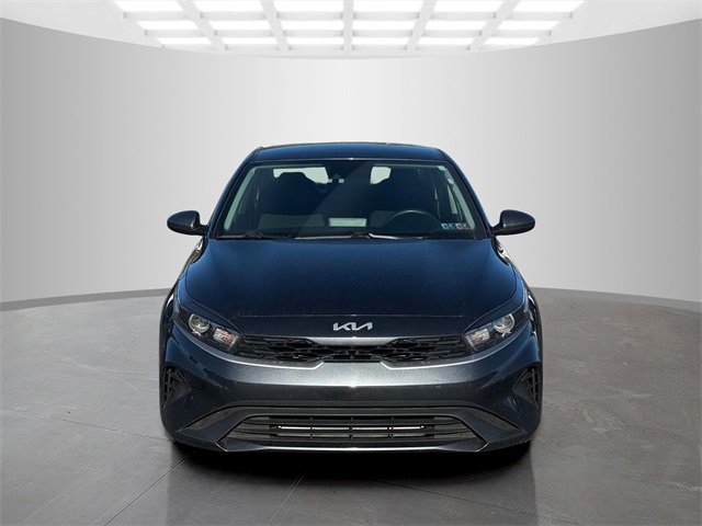 Used 2023 Kia Forte LXS image 2