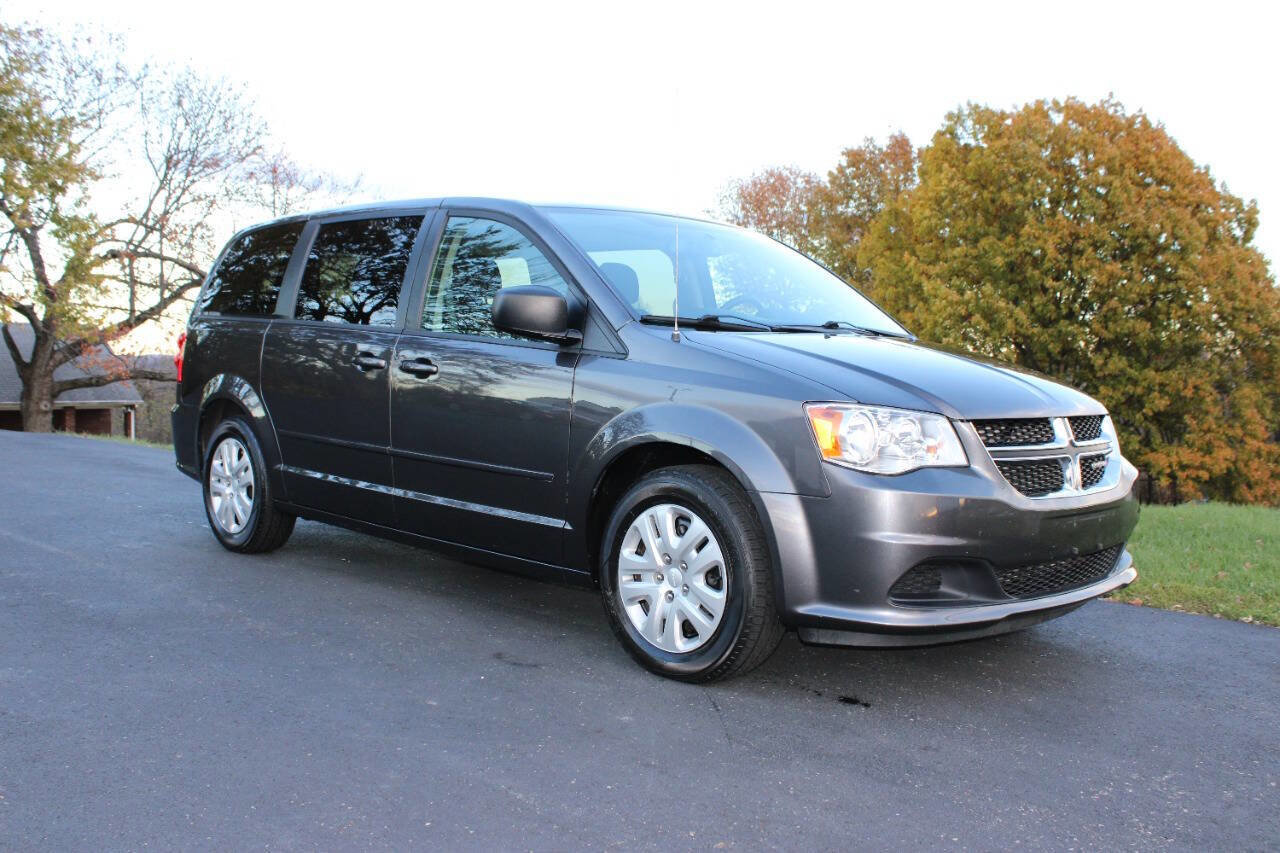 Used 2017 Dodge Grand Caravan SE w/ Power Window Group