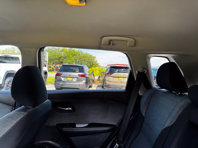 Used 2021 Nissan Rogue SV FWD image 23