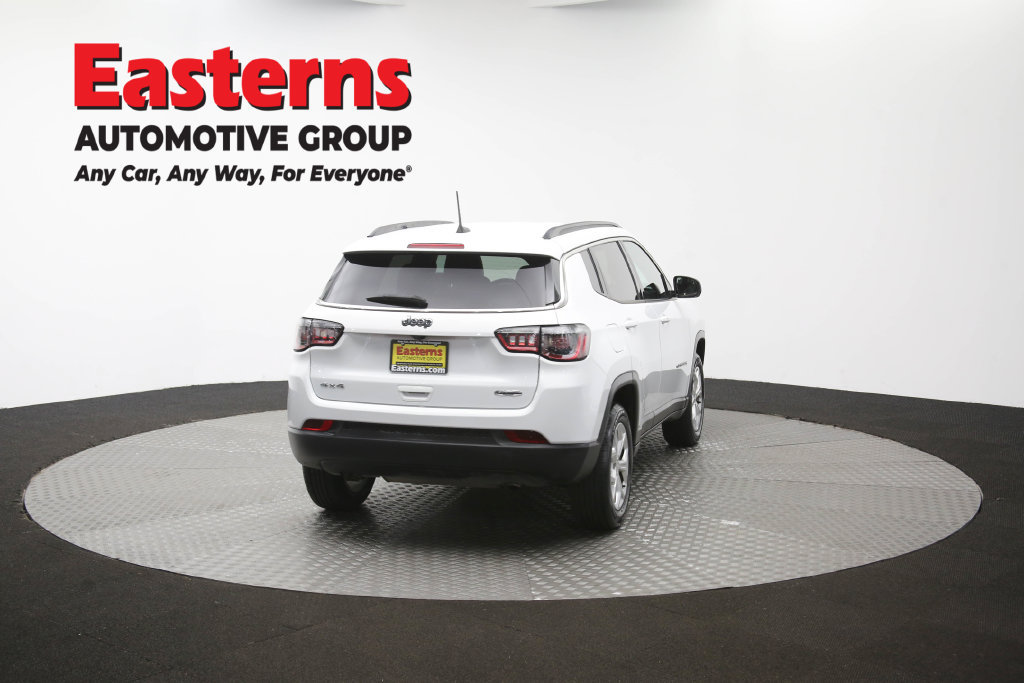 Used 2024 Jeep Compass Latitude AWD/4WD image 41