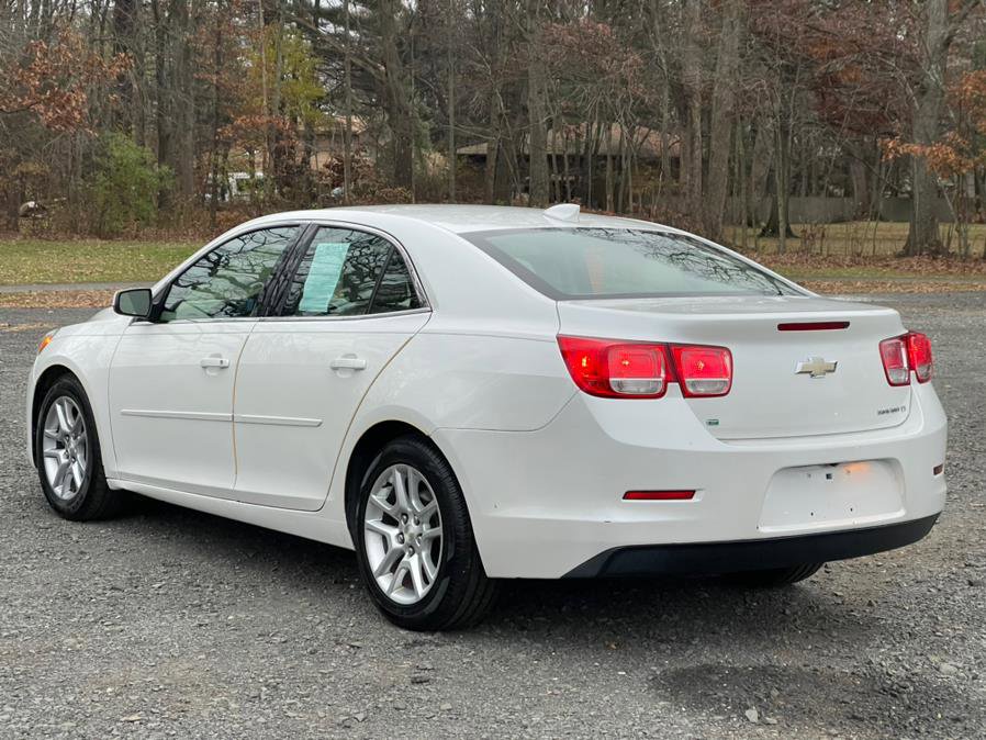 Used 2016 Chevrolet Malibu LT image 12