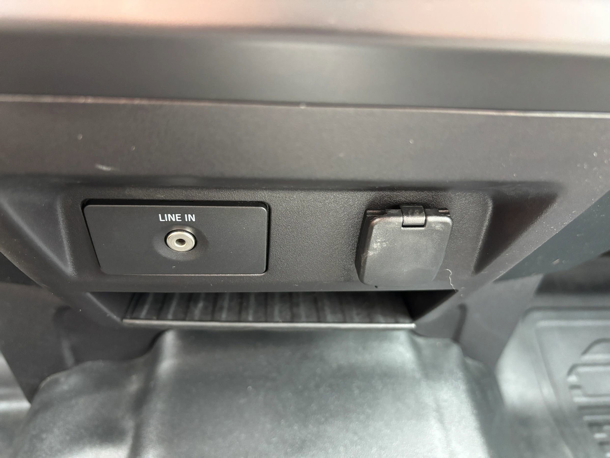 Used 2018 Ford F150 XL w/ XL Power Equipment Group image 30