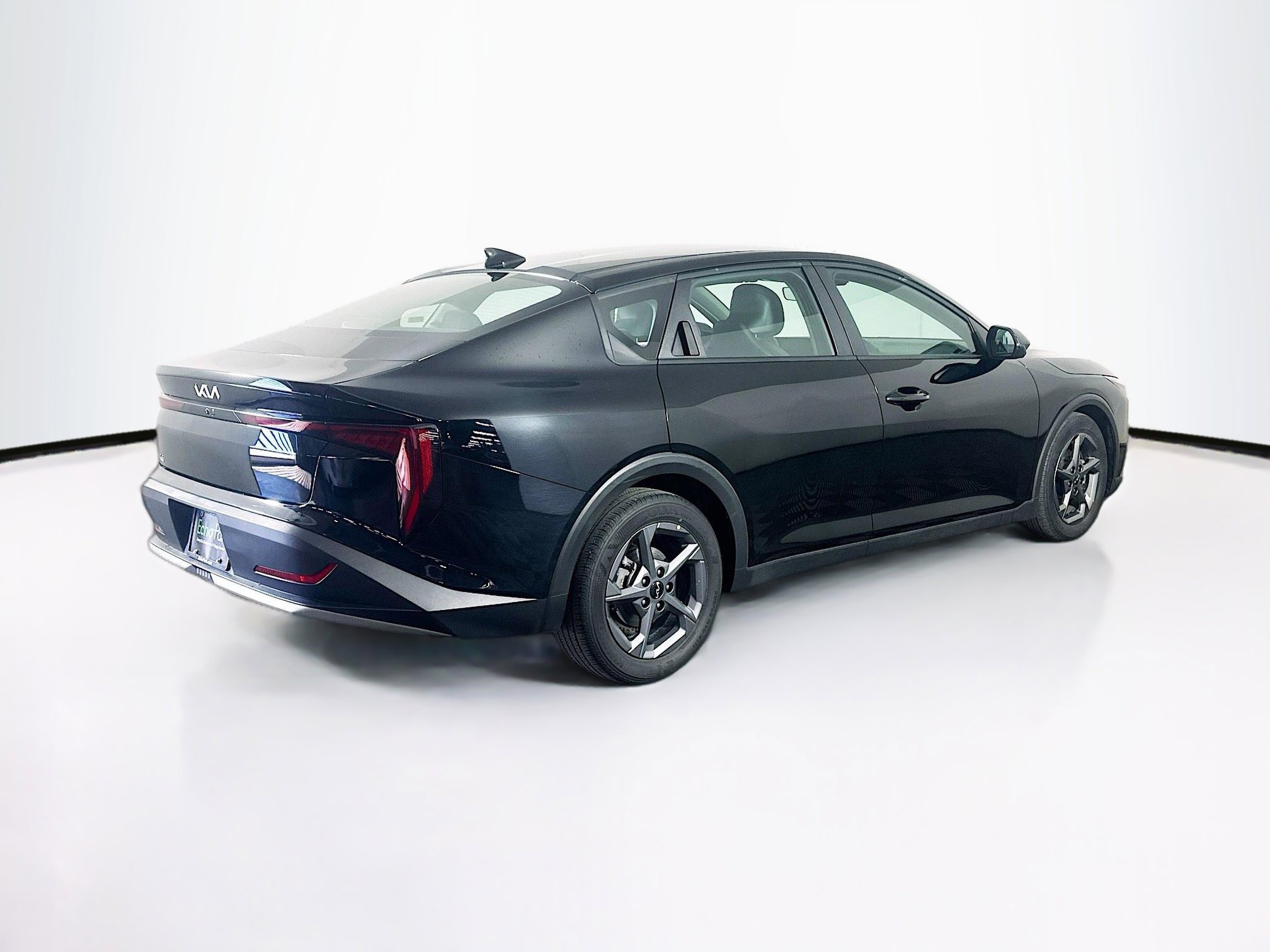 Used 2025 Kia K4 LXS image 9