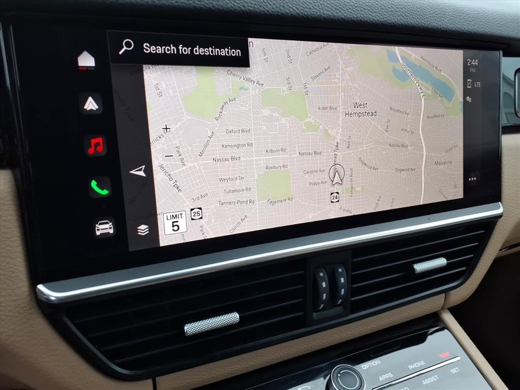 Used 2023 Porsche Cayenne S image 28