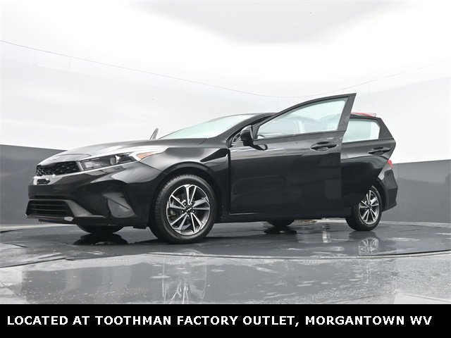 Used 2023 Kia Forte LXS w/ LXS Technology Package image 31