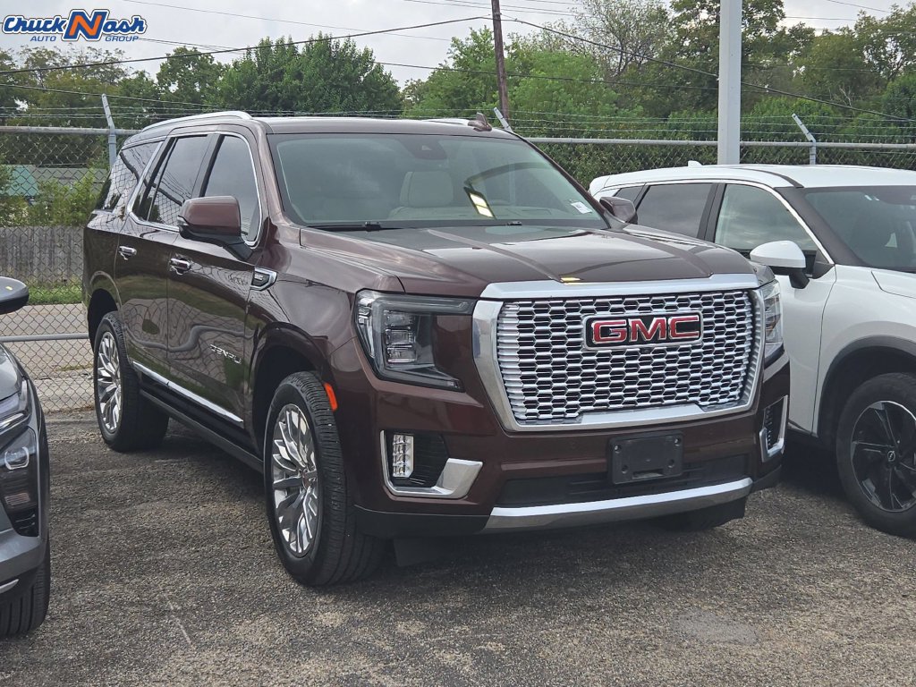 Used 2023 GMC Yukon Denali w/ LPO, Floor Liner Package