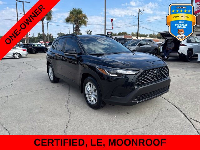 Certified 2024 Toyota Corolla Cross LE w/ Moonroof Package FWD image 3