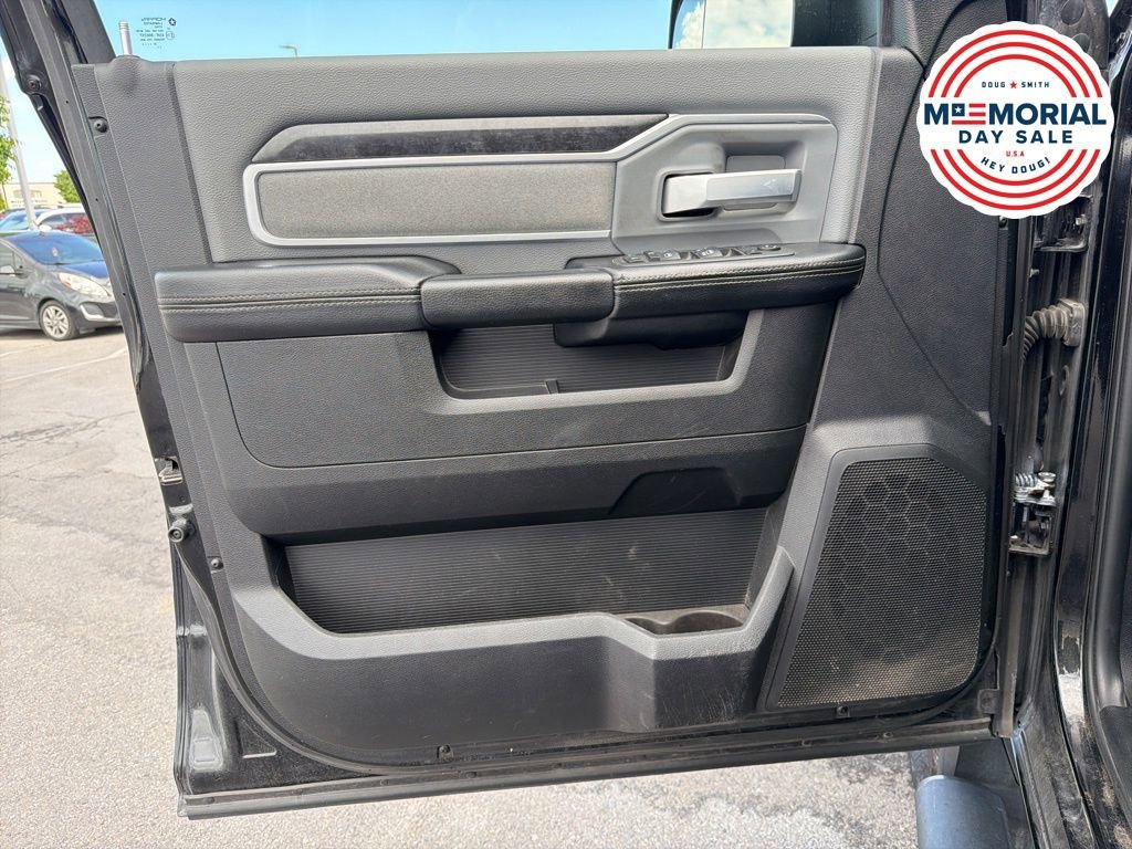 Used 2022 RAM 2500 Big Horn w/ Level A Equipment Group AWD/4WD image 6