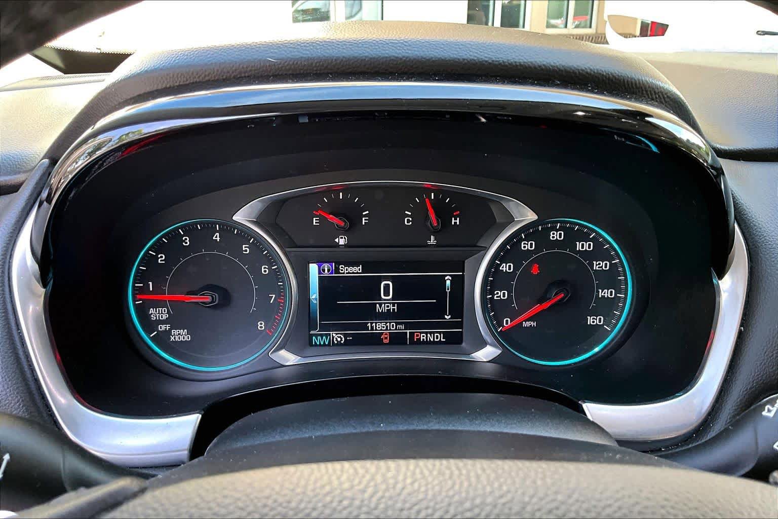 Used 2019 Chevrolet Traverse LT FWD image 26