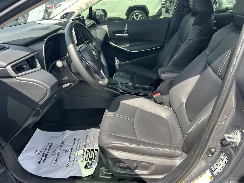 Used 2024 Toyota Corolla XLE image 2