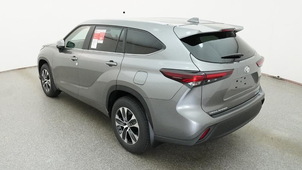 New 2026 Toyota Highlander XLE AWD/4WD image 5