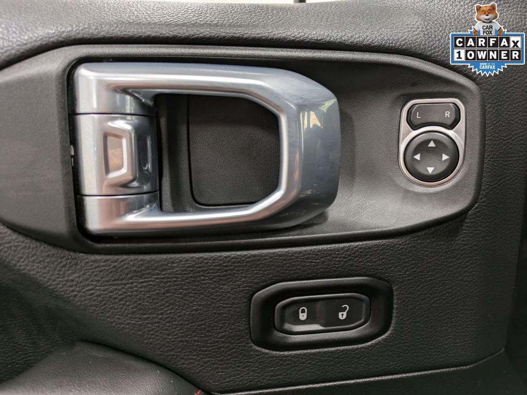 Used 2024 Jeep Gladiator Rubicon w/ Convenience Group image 10