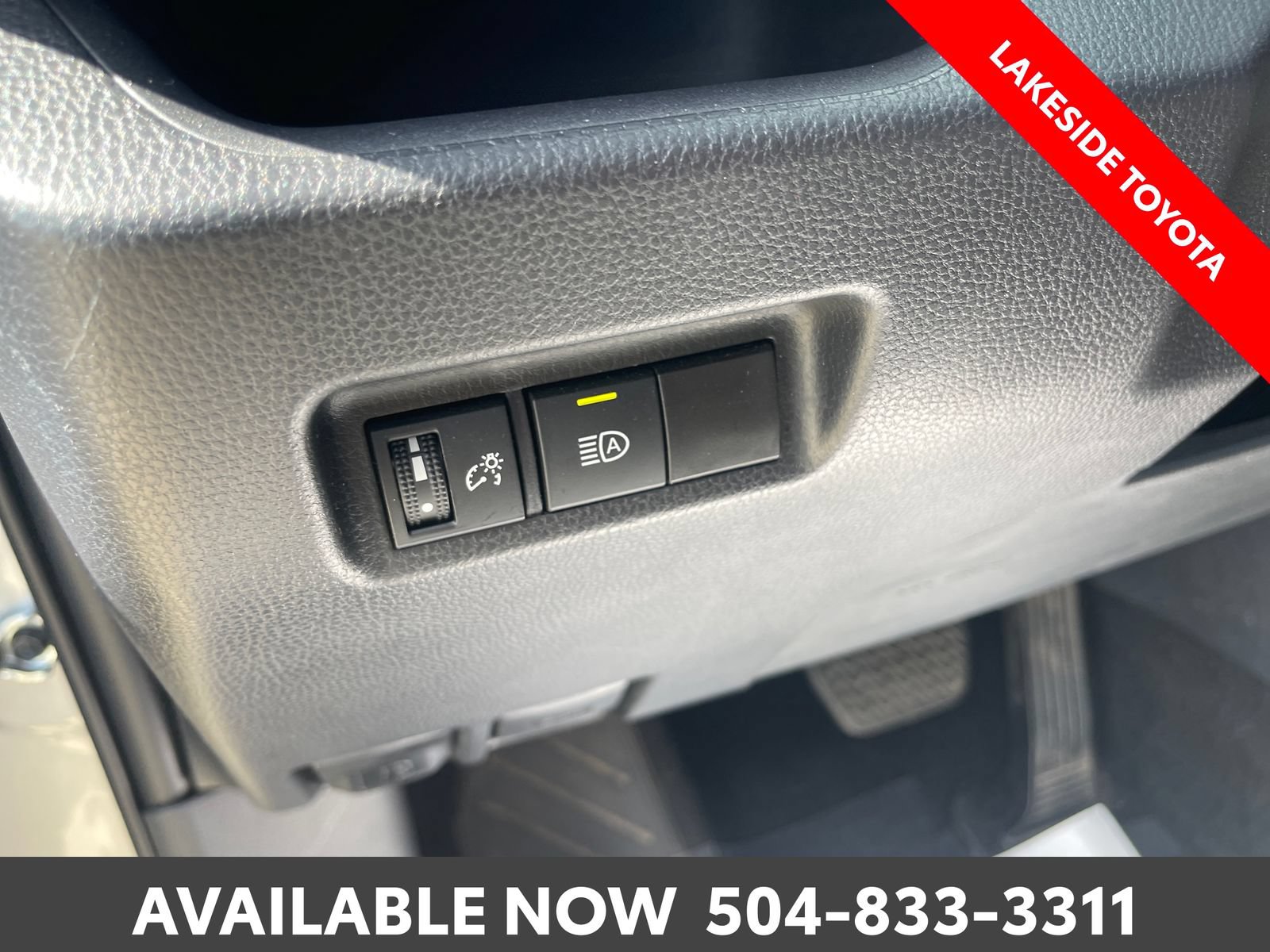 Certified 2025 Toyota RAV4 XLE FWD image 27