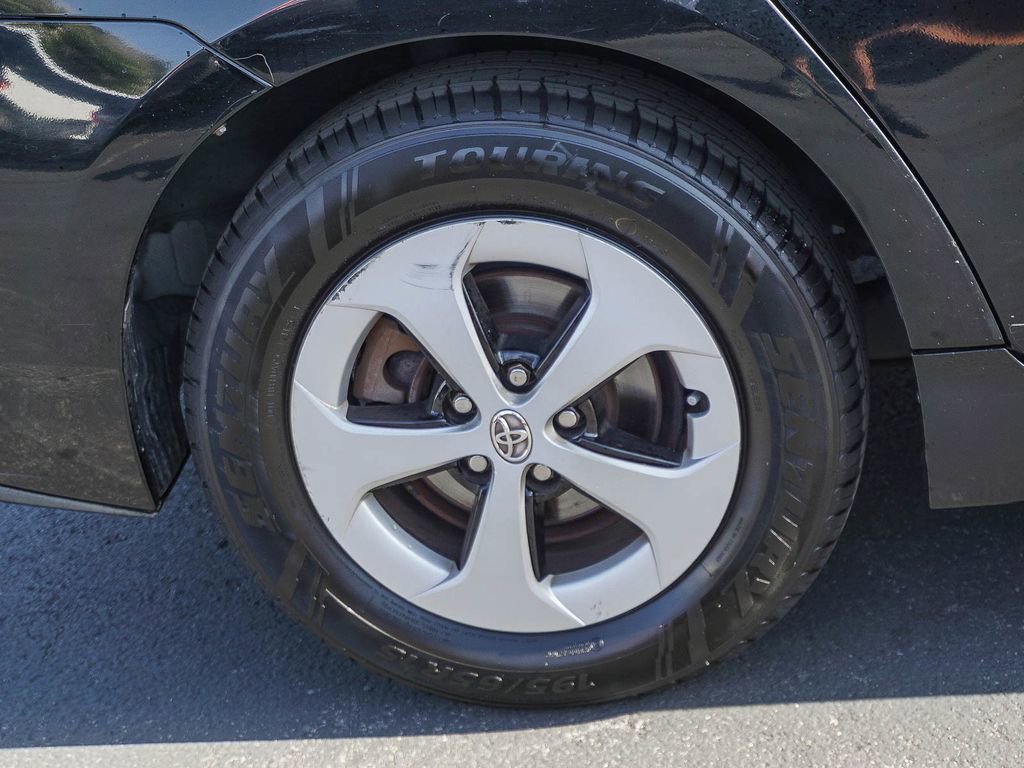 Used 2012 Toyota Prius Two FWD image 8