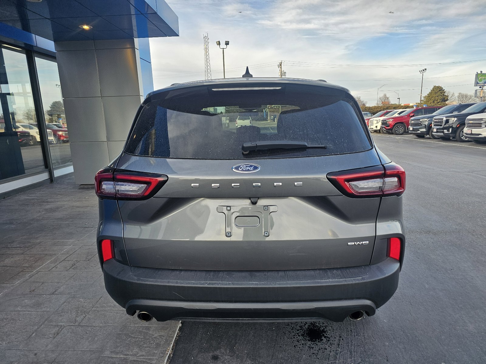 Used 2025 Ford Escape ST-Line image 4