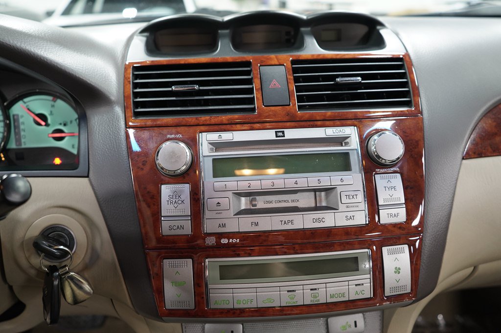 Used 2006 Toyota Solara SE FWD image 31